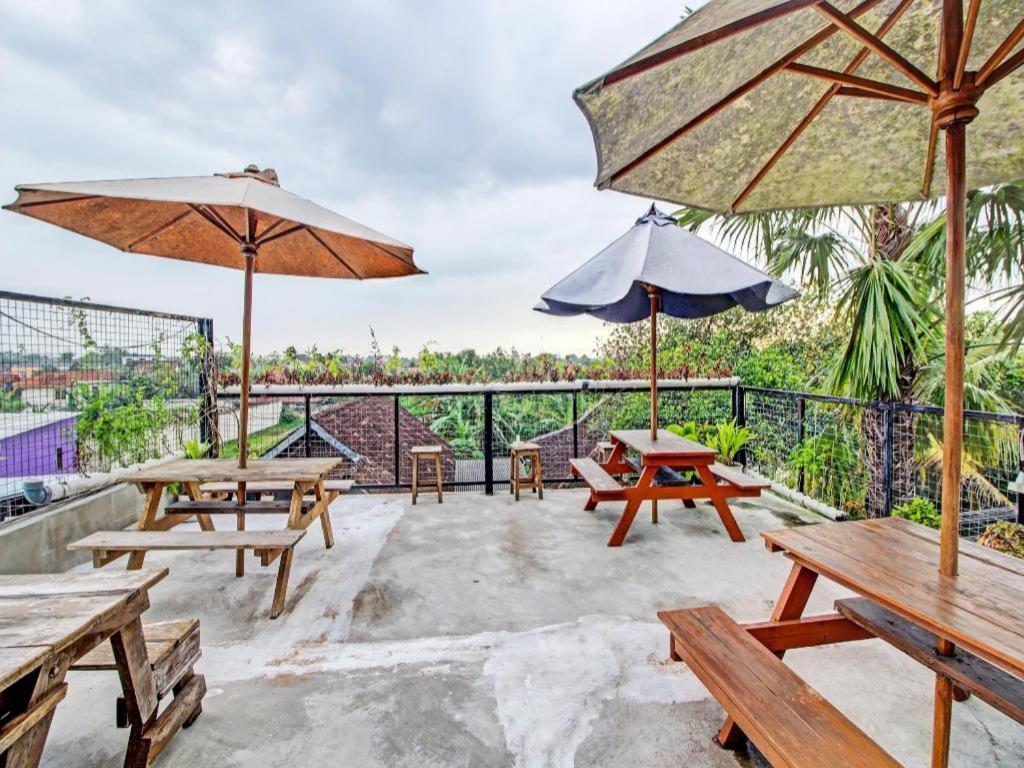 Oyo 92256 Sentosa Residence Yogyakarta Exterior foto